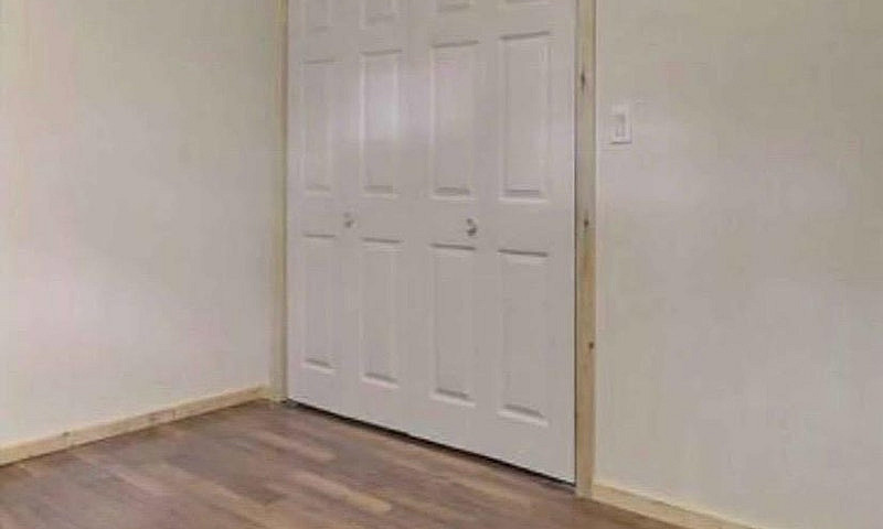 One-Bedroom Apartmen...