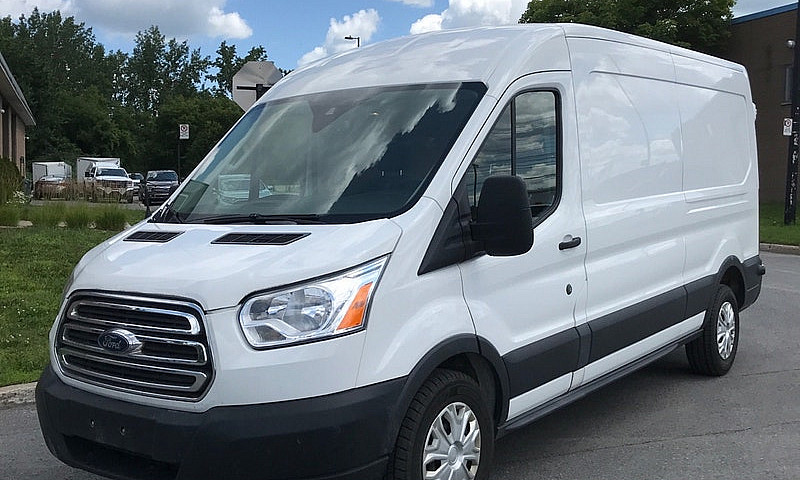 Ford Transit 250 201...