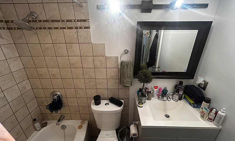 Sublet Apartment ...