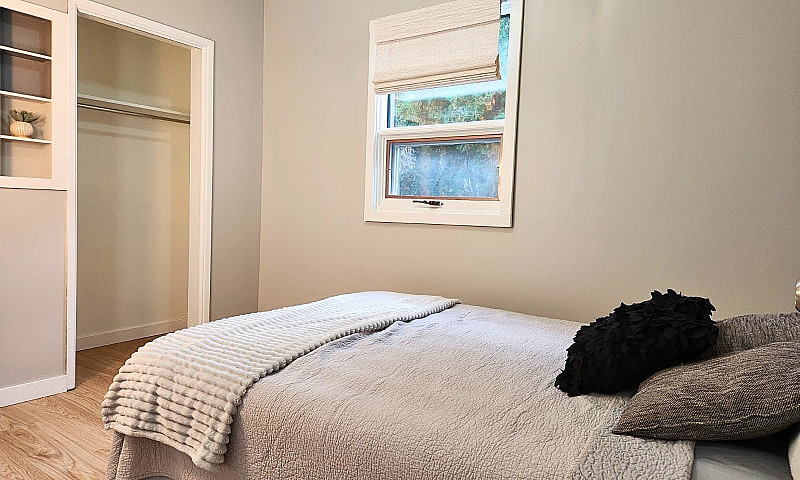 Beautiful 3-Bed Deta...