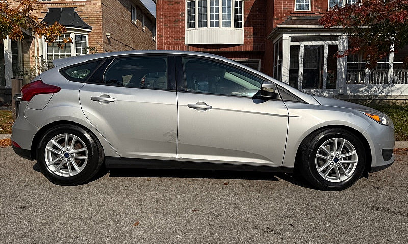 2016 Ford Focus Se...