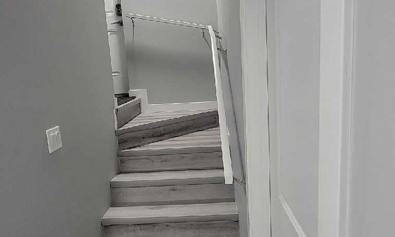 Modern Basement Apar...