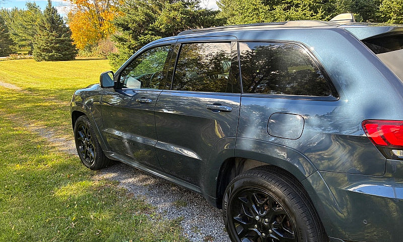 Jeep Grand Cherokee ...