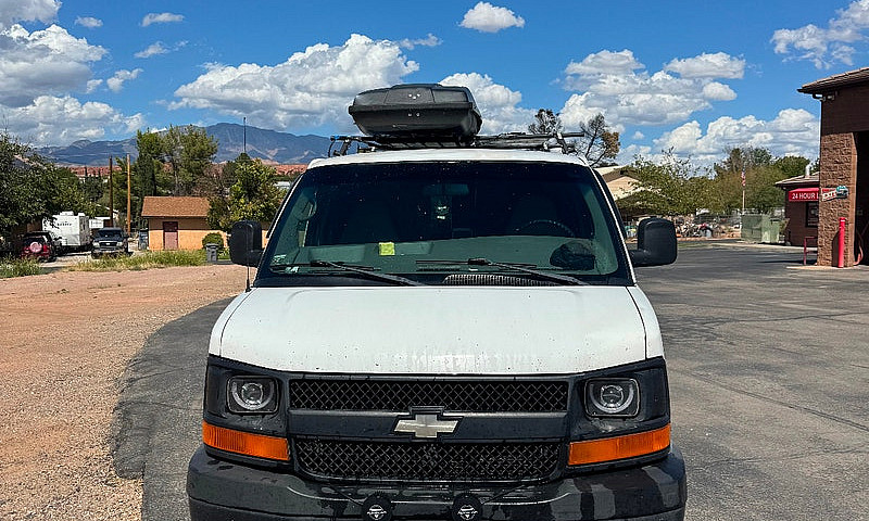 Chevrolet Express 25...