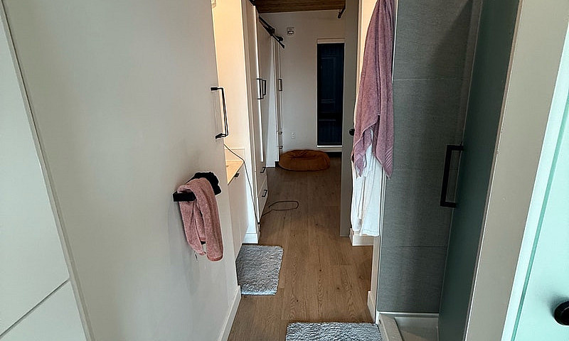 1 Bedroom Apartment ...