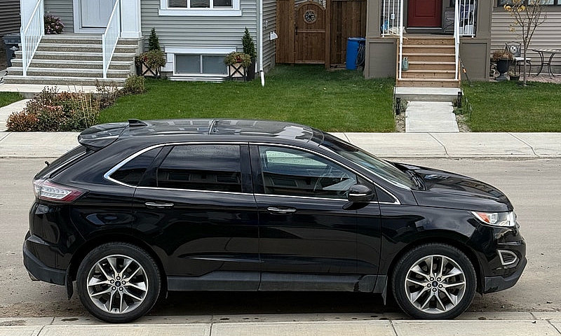 2016 Ford Edge Titan...