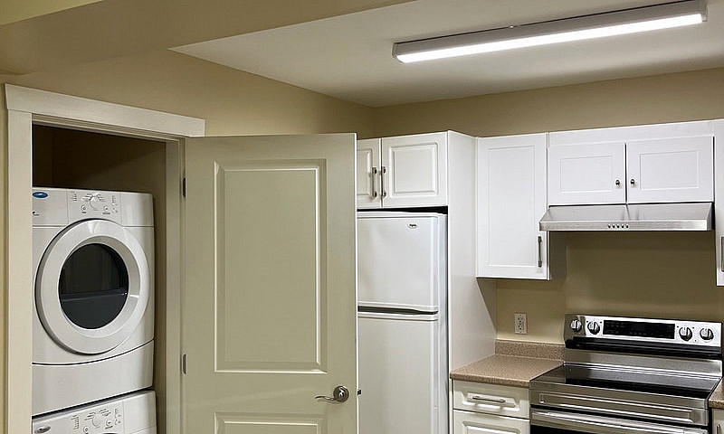2 Bed 1 Bath Suite...