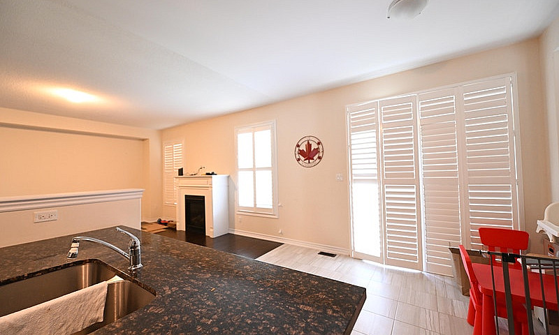 House For Rent In Bo...