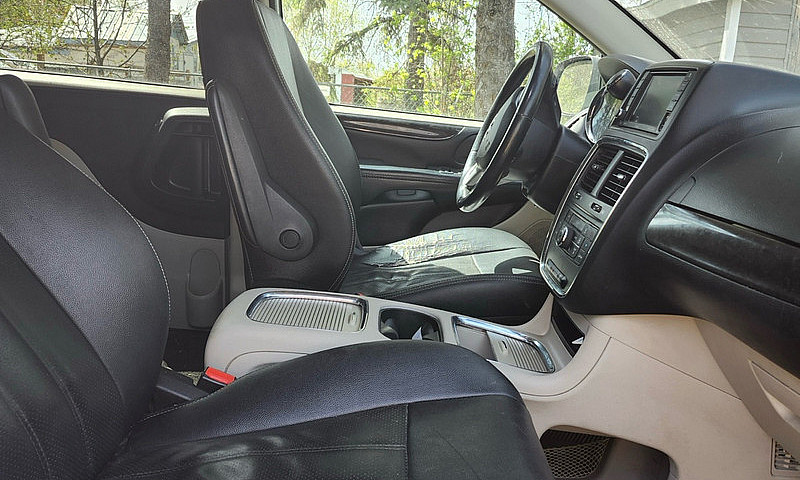 Dodge Caravan...