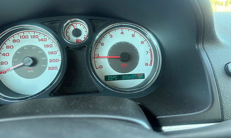 2006 Pontiac Pursuit...