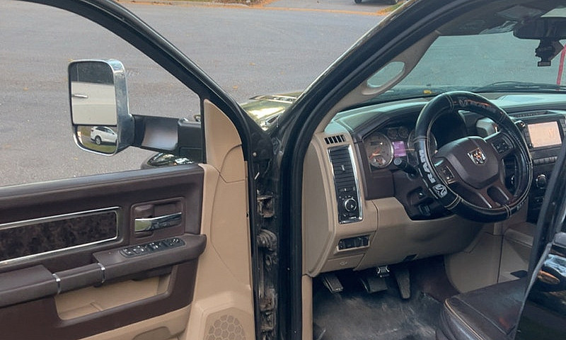 2012 Ram 2500...