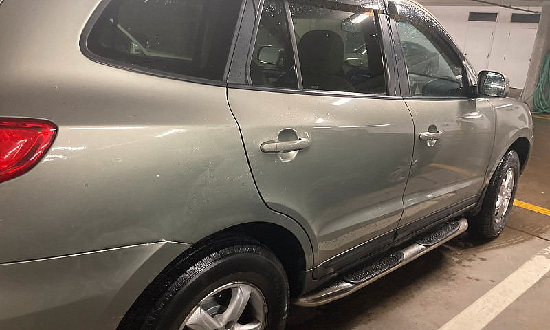 2009 Hyundai Santa F...