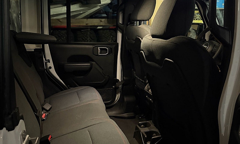 2024 Jeep Wrangler U...