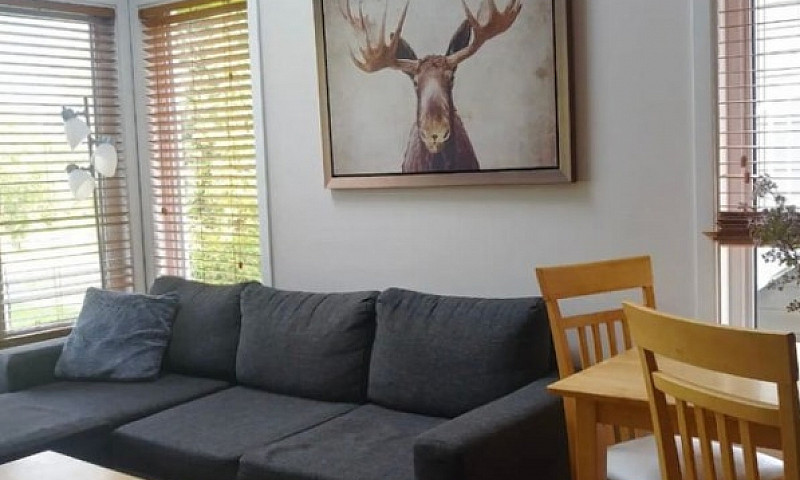 Condo À Louer À Beau...