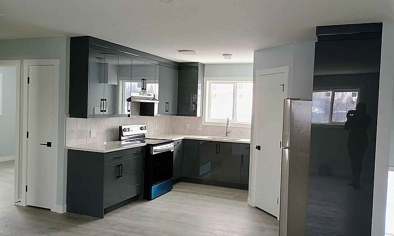 Garage Suite Complex...
