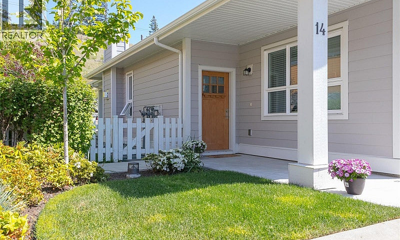 Luxury 2-Bed Rancher...