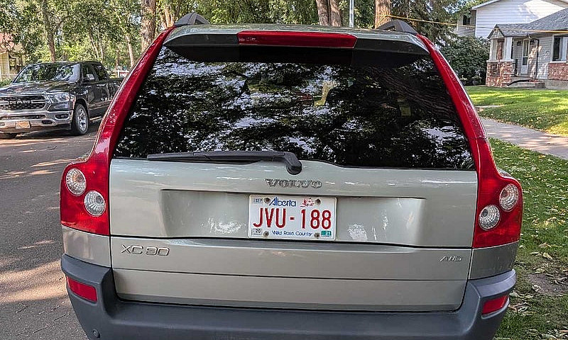 2006 Volvo Xc90...