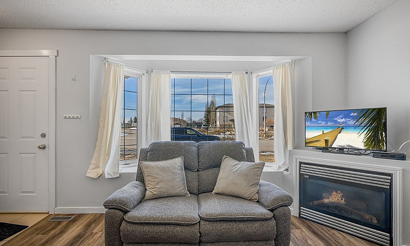 Strathmore Condo Spa...