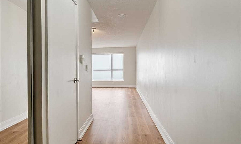 One Bedroom Condo Fo...