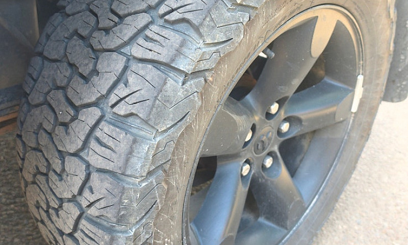 Dodge Ram 1500 * New...