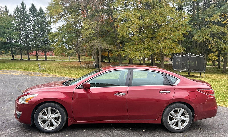 2013 Nissan Altima-M...