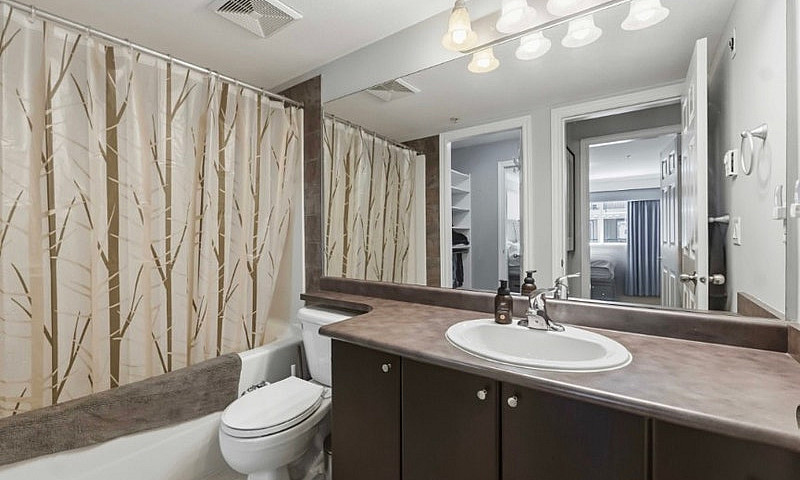 Beautiful Condo For ...
