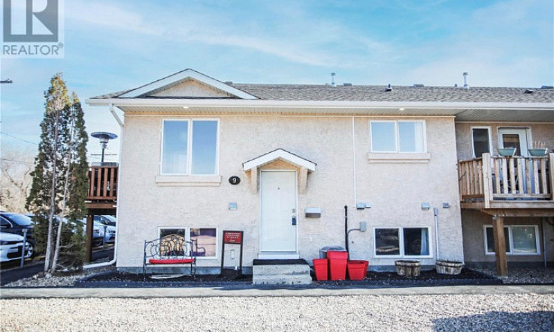 Townhouse Private Sa...