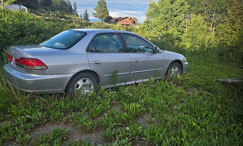 2001 Honda Accord...