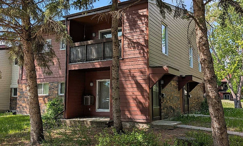 2 Bed, 1.5 Bath Subl...