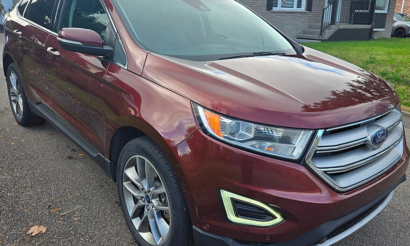Ford Edge Titanium 2...
