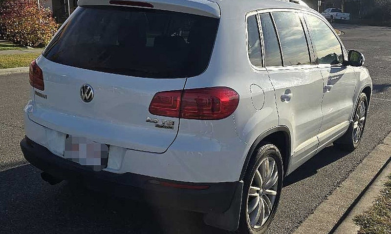 Volkswagen Tiguan Co...