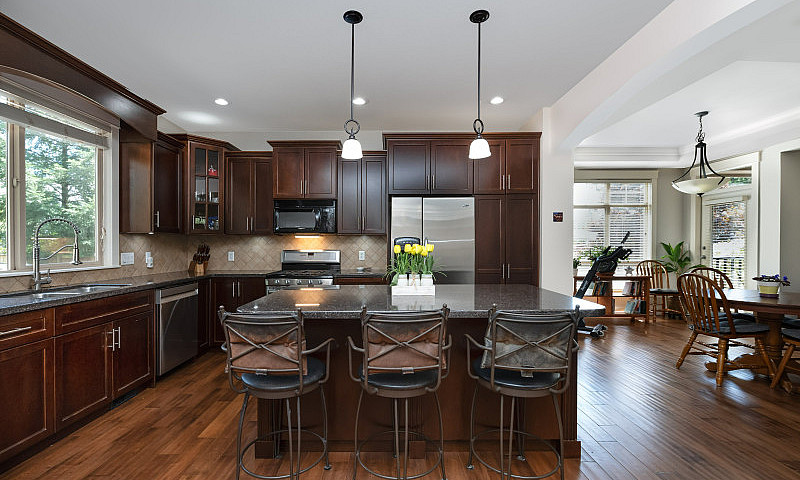 Just Listed! #1 3008...