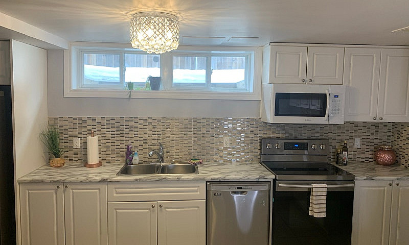 Spacious 2-Bedroom I...