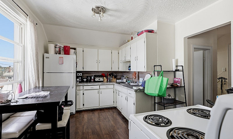 386 Second Avenue, S...