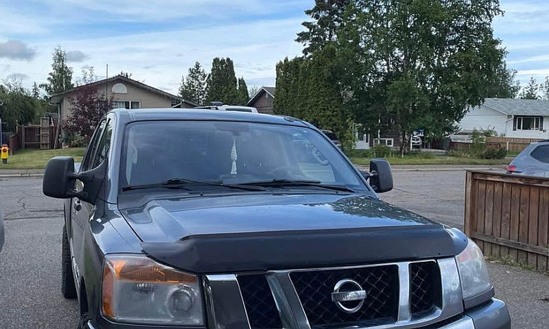 2014 Nissan Titan Cr...