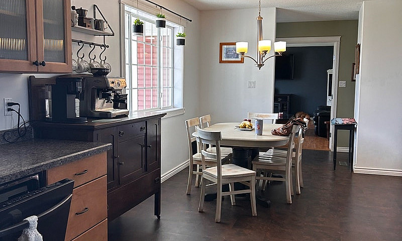 Beautiful Acreage Fo...
