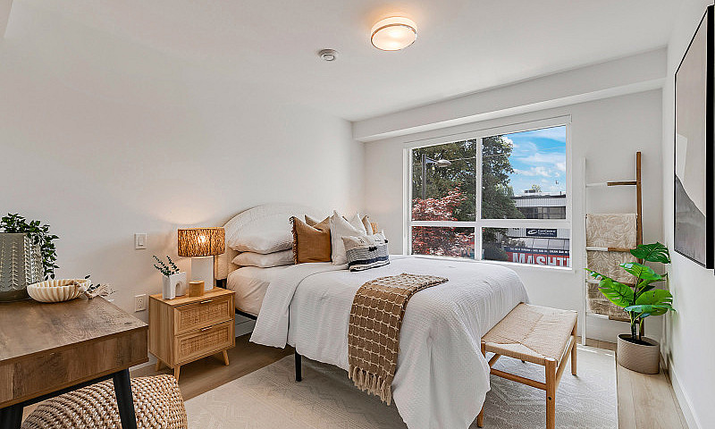 For Sale! 2Bed/2Bath...