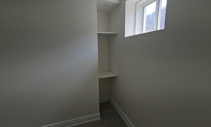 3 Bedroom Basement A...