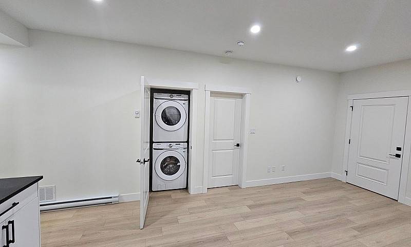 Newly Built 2 Bed Wa...