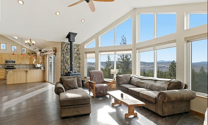 Large, 3 Br Rancher ...