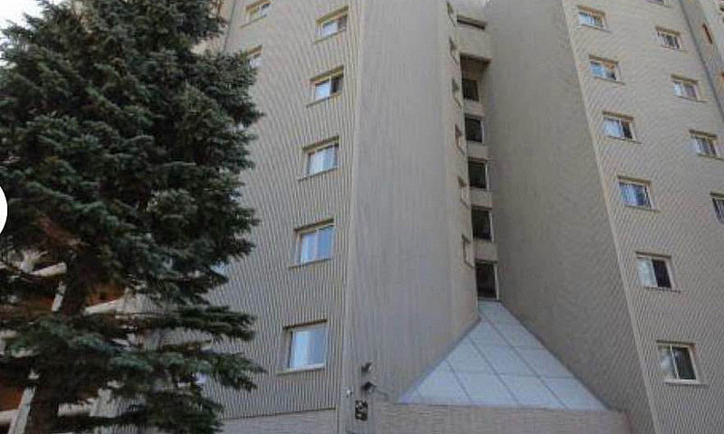 2 Bedroom Condo On P...