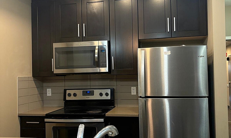 Condo For Rent In Ma...
