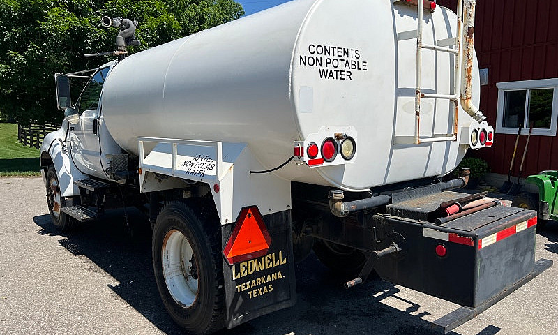 2007 Ford F-750 2,00...