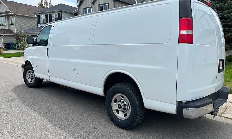 2018 Gmc Savana 3500...