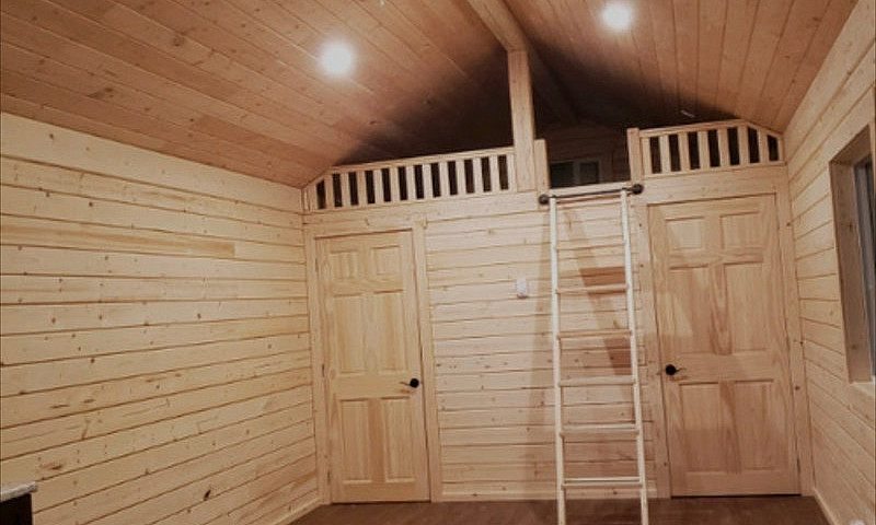 Custom Built Cabin H...