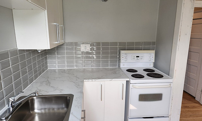 2 Br Upper Duplex In...