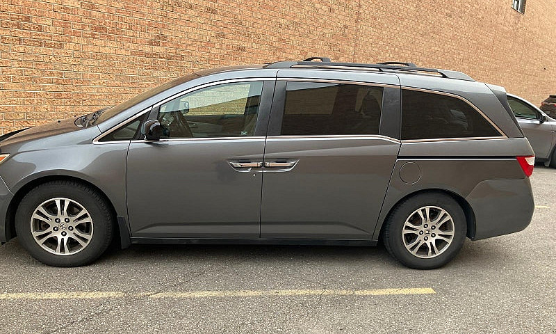 Honda Odyssey Ex 201...