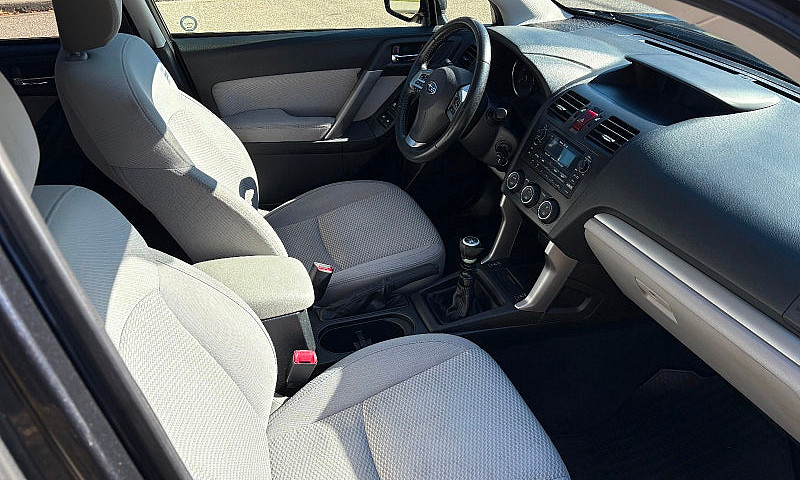 2014 Subaru Forester...