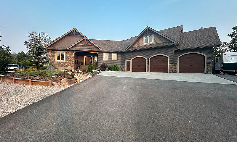 Spruce Grove Acreage...