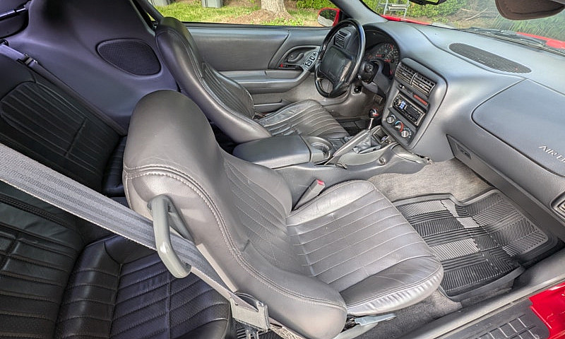 1997 Chevy Camaro Z2...